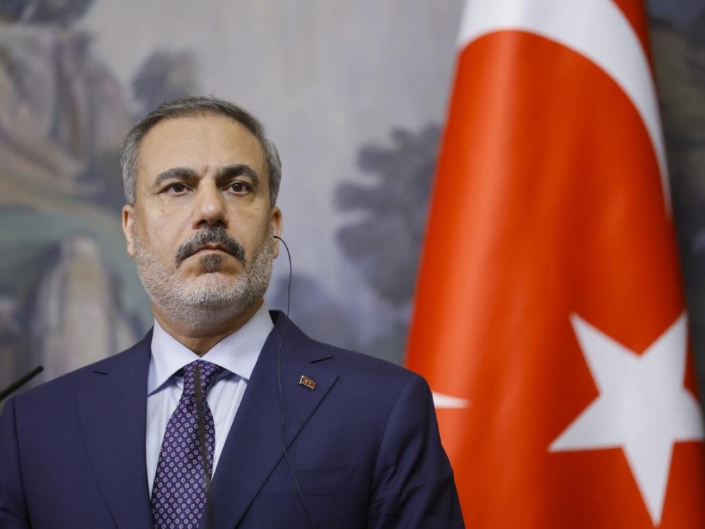 Турският министър на външните работи Хакан Фидан заминава на обиколка