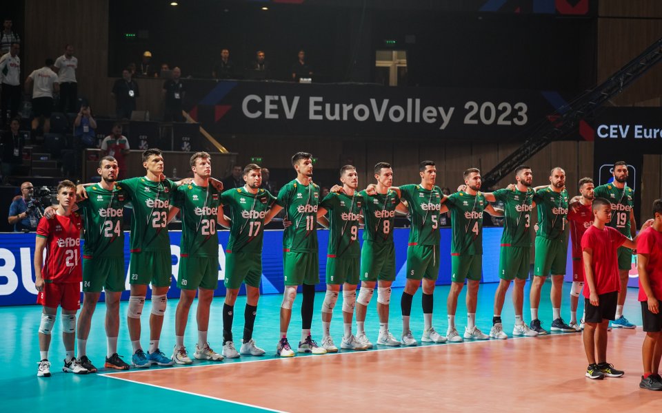 България и Украйна играят при резултат 0:0 в решаващ мач