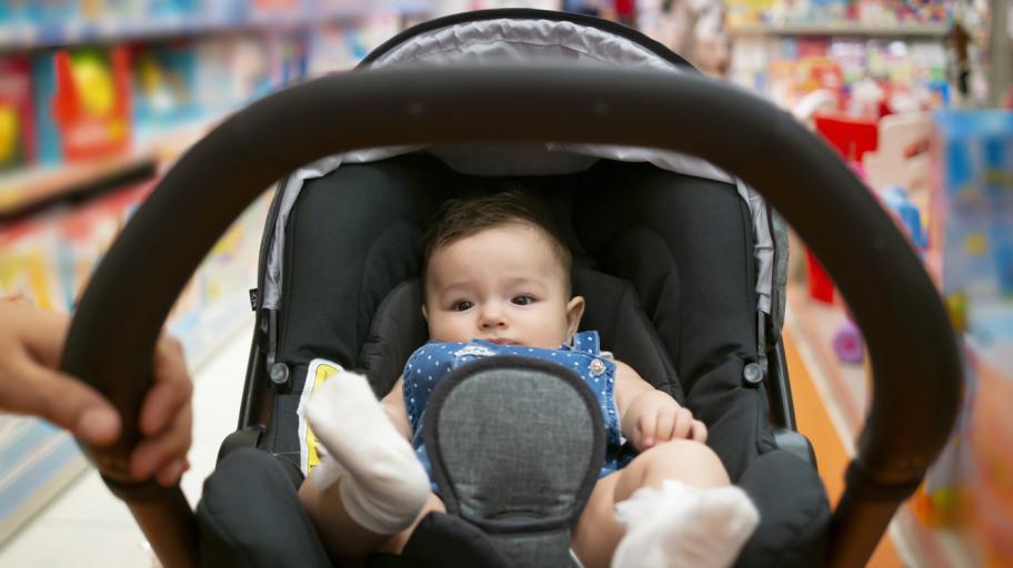 Спести си ги: 9 неща, от които бебето няма нужда през първата година от живота си