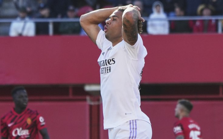 Севиля осъществи любопитен трансфер