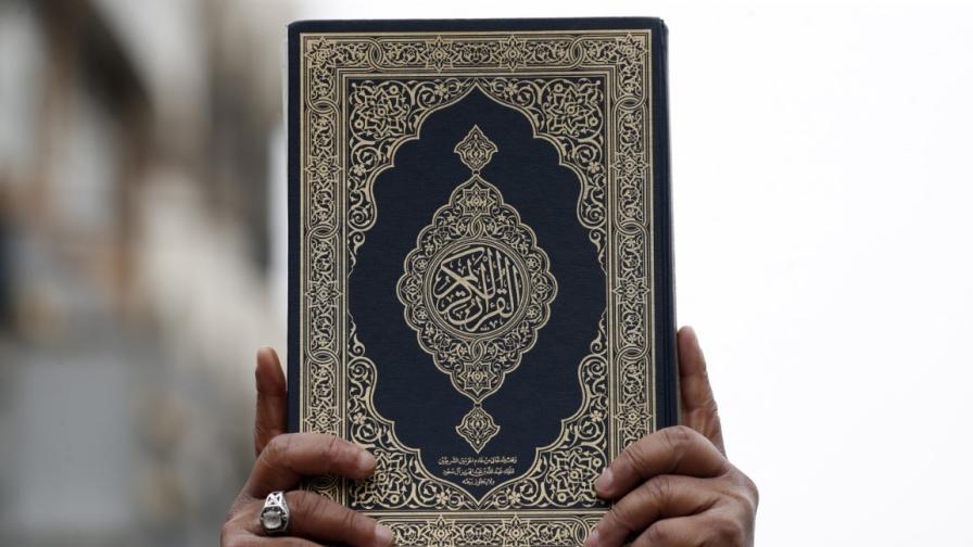 В Швеция иракчанинът Момика изгори Корана