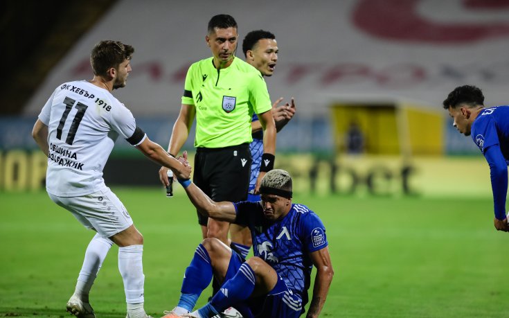 Левски се оплака от съдийството в мача с Хебър - претенциите на 