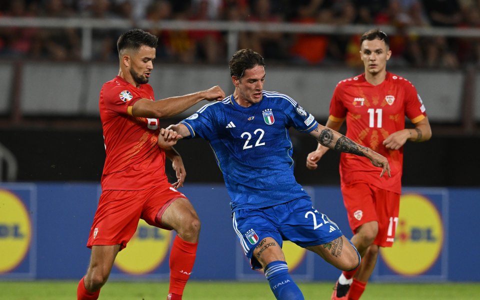 Националните отбори на Италия и Украйна се изправят един срещу