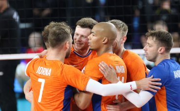 Нидерландия спечели драматична победа с 3 2 25 20 25 23 22 25 18 25