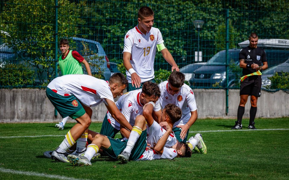 България U15 допусна загуба в първата си контрола срещу Румъния