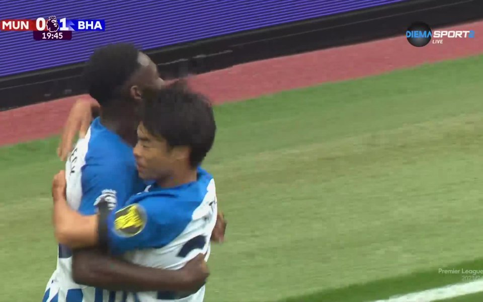 В 20-та минута Брайтън смълча Олд Трафорд. След добре развита