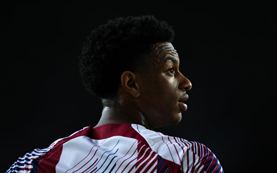 Барселона официално обяви удължаването на договора на един от талантите