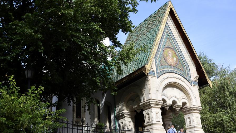 <p>Руската църква в София затвори врати</p>