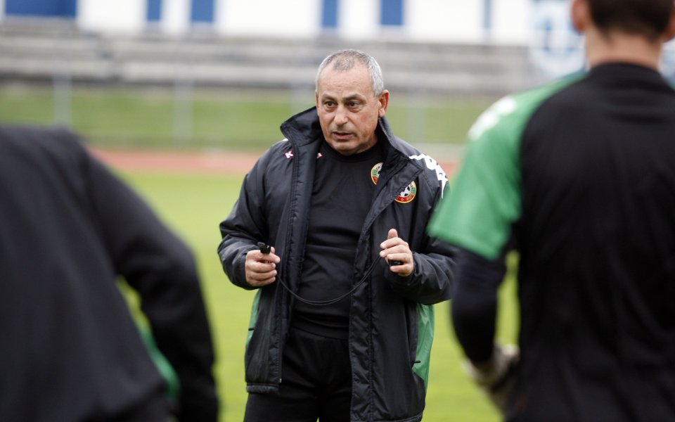 Михаил Мадански е едно от доста познатите лица в българския