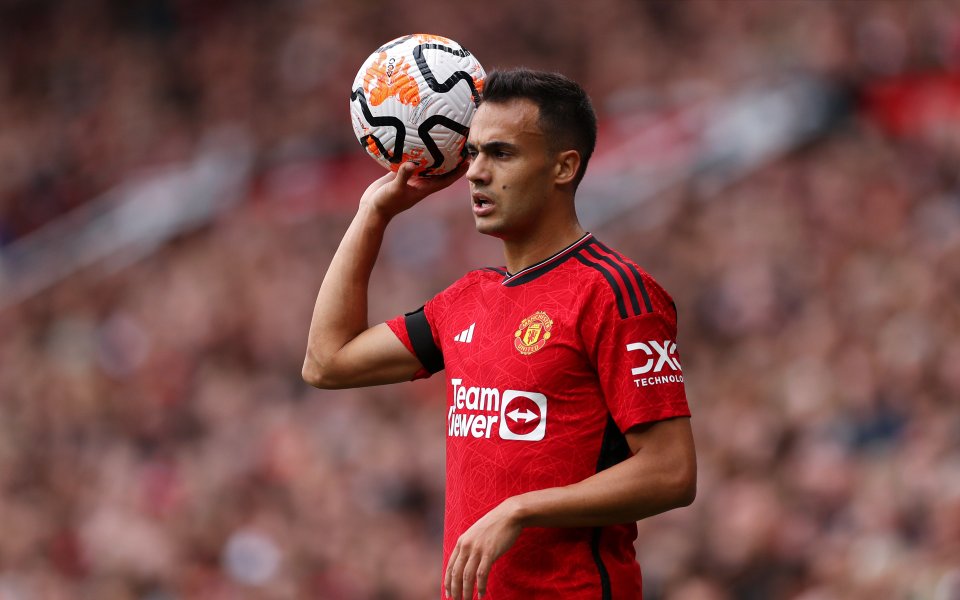 Манчестър Юнайтед привлече Серхио Регилон в последния момент от трансферния прозорец,