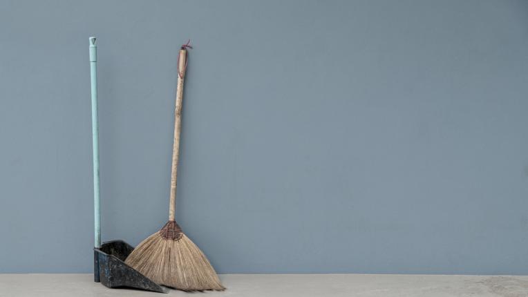  Ето за какво не би трябвало да държите тези 13 неща в дома си: 