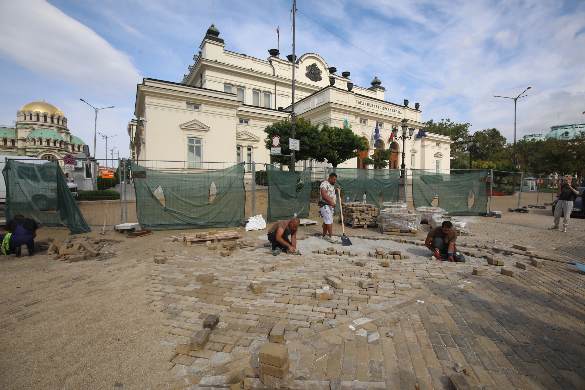 <p>Проверка на ремонта на жълтите павета.</p>