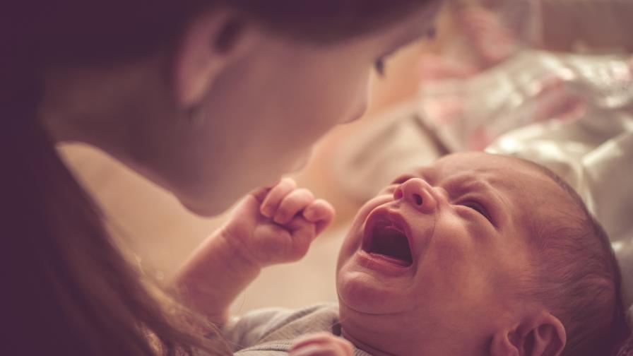 Да успокоим плачещото бебе: Ефективни начини, с които да си помогнем