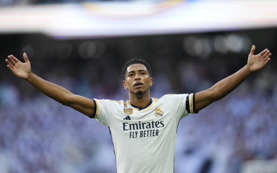 Отборите на Реал Мадрид и Осасуна играят при резултат 2:0 в