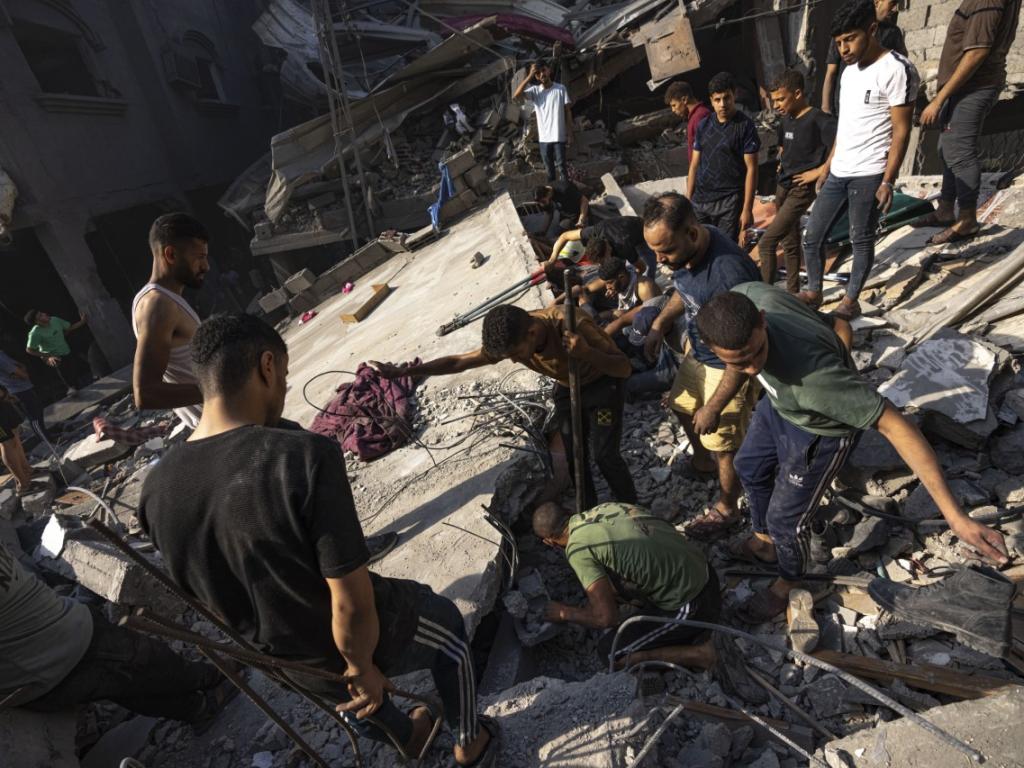 Броят на палестинците убити при израелски атаки в ивицата Газа