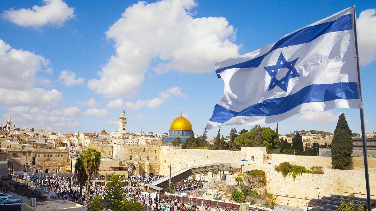 Израел обяви мерки за засилване на контрола над Западния бряг