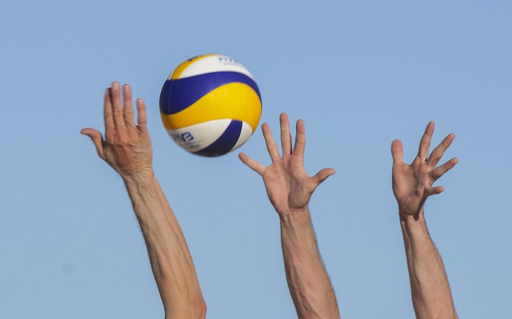 Президентът на съдийска комисия към FIVB със семинар за международните съдии в България
