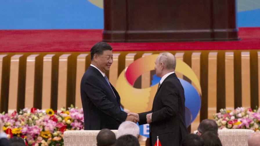 Путин похвали своя скъп приятел Си Цзинпин на срещата по време на срещата на върха в Пекин