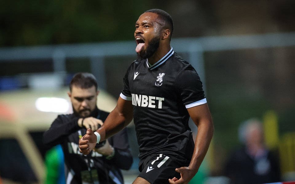 Чрез профила си в Инстаграм“ ЦСКА сподели видео от съблекалнята,