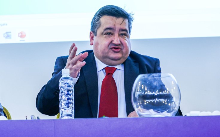Атанас Караиванов поиска оставката на Илиан Илиев като национален селекционер