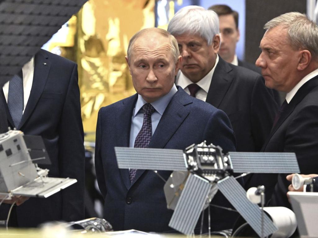 Руският президент Владимир Путин поиска от космическата индустрия на страната