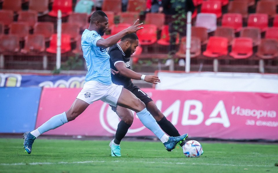 Отборите на ЦСКА и Арда играят при резултат 0:0 във