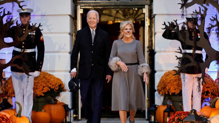 Хелоуин в Белия дом: Джо и Джил Байдън бяха домакини в навечерието на празника