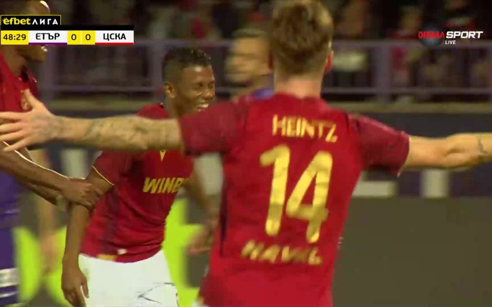 В началото на втората част ЦСКА поведе на Етър. Червените