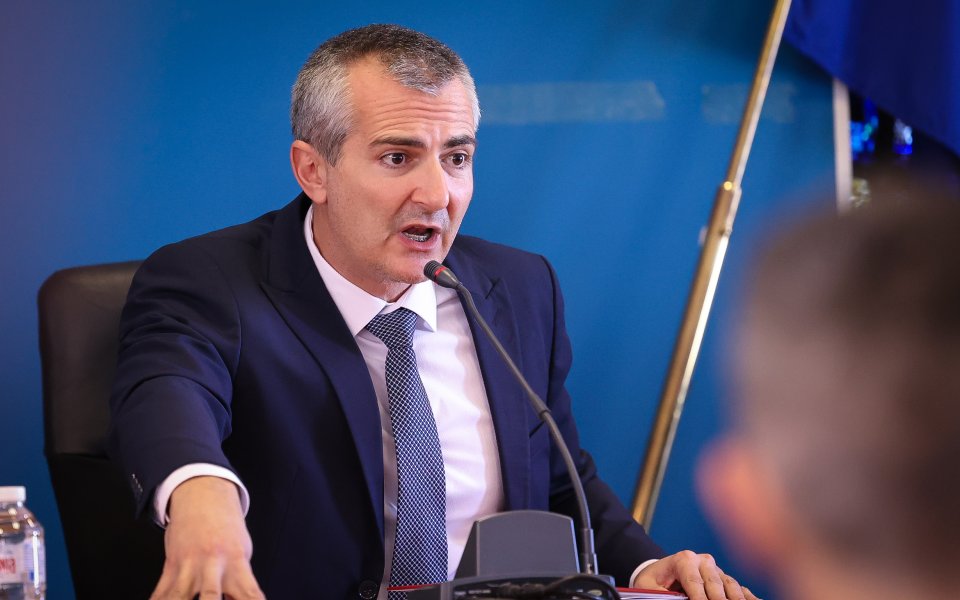 Министърът на младежта и спорта - Димитър Илиев заяви, че