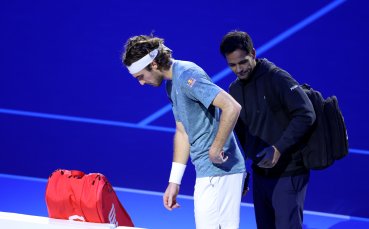 Миналогодишният финалист на Australian Open Стефанос Циципас отпадна на осминафиналите