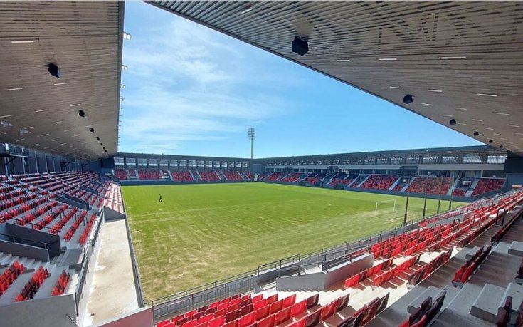 УЕФА с решение: Сърбия посреща България на частично отворен стадион