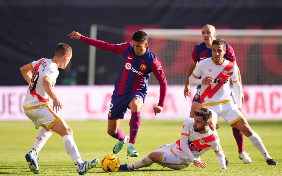 Райо Валекано и Барселона играят при резултат 1:0 в мач от 14-я