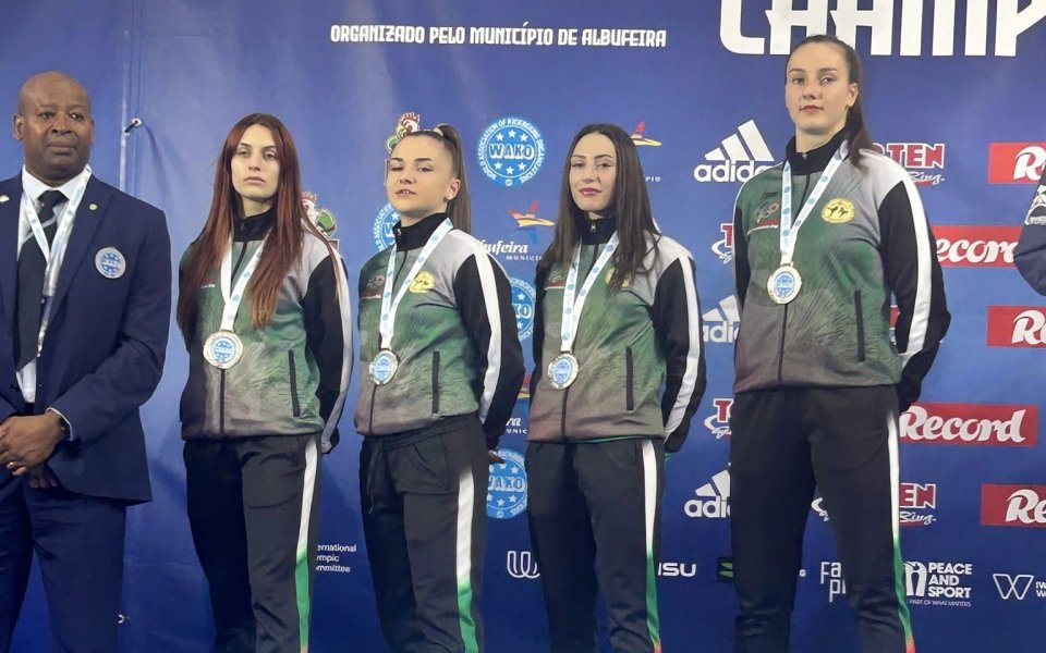 Сребро за България при жените отборно на Световното по кикбокс