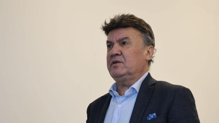 „Чакаме те у дома“: Николай Михайлов с трогателно послание към баща си в най-важната му битка