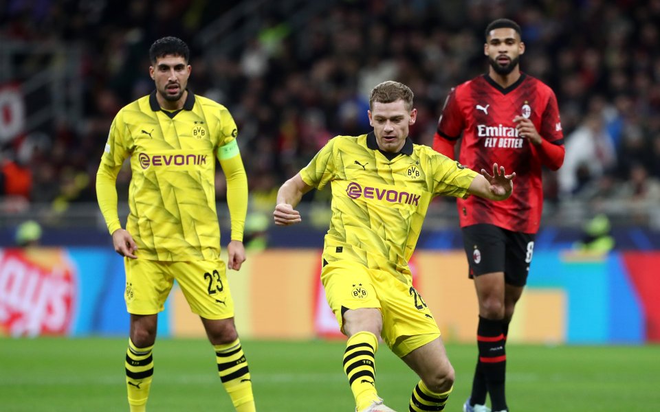 Милан и Борусия Дортмунд играят при резултат 1:3 в решаващ сблъсък