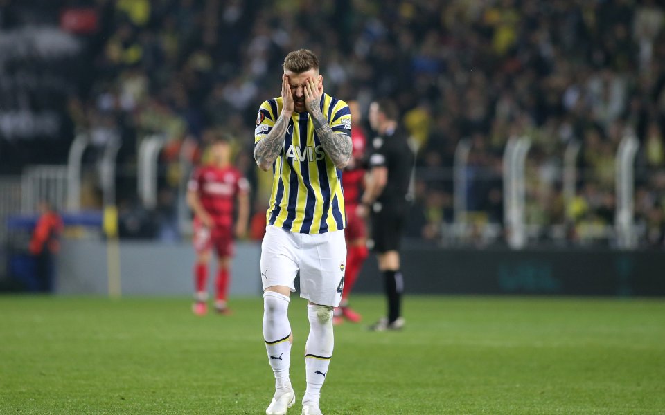 Нордселанд прегази Фенербахче у дома с 6:1 в мач от