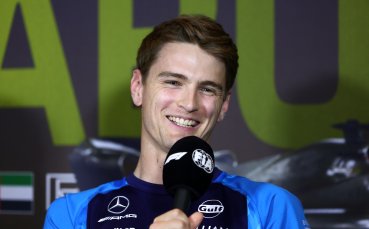 Логан Сарджънт ще продължи да се състезава за Уилямс и