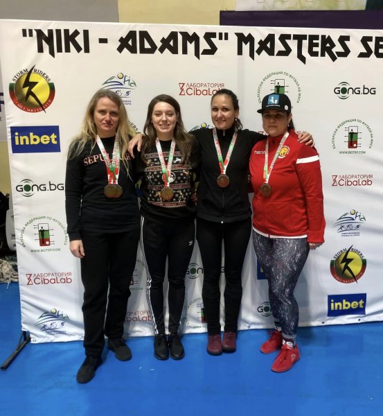 NIKI ADAMS Masters series 20231