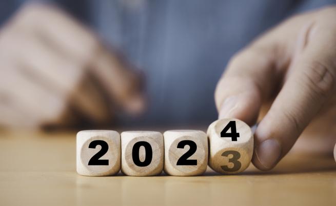 Българи песимисти: Каква очакваме да бъде 2024 г.