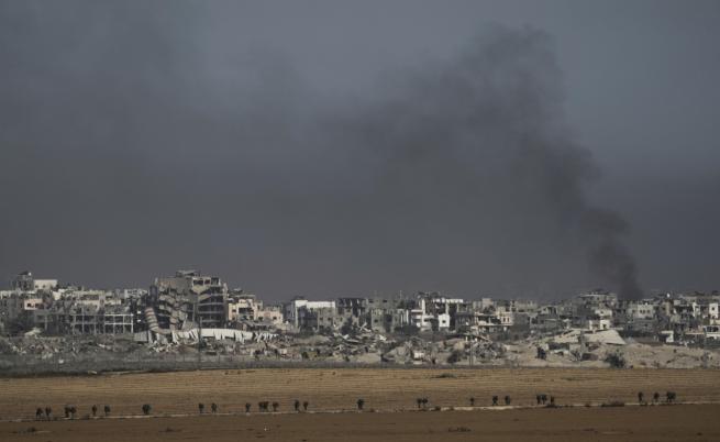 Израел съобщи за нанесени удари по 250 цели в ивицата Газа