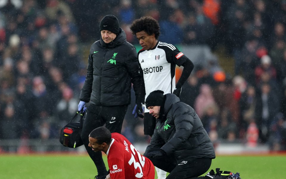 Защитникът на Ливърпул – Жоел Матип, претърпя успешна операция на