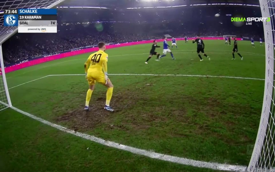 Шалке и Грьойтер Фюрт завършиха при резултат 2:2 в мач