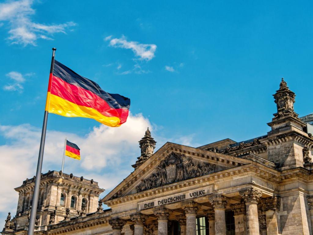Германия временно отзова посланика си в Русия съобщи БГНЕС Видеото