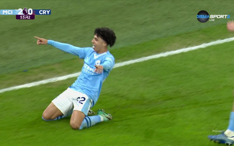 В 54-ата минута Манчестър Сити удвои преднината си срещу Кристъл