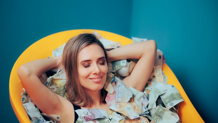  Тези 4-те зодии ще се къпят в пари през 2024 година 