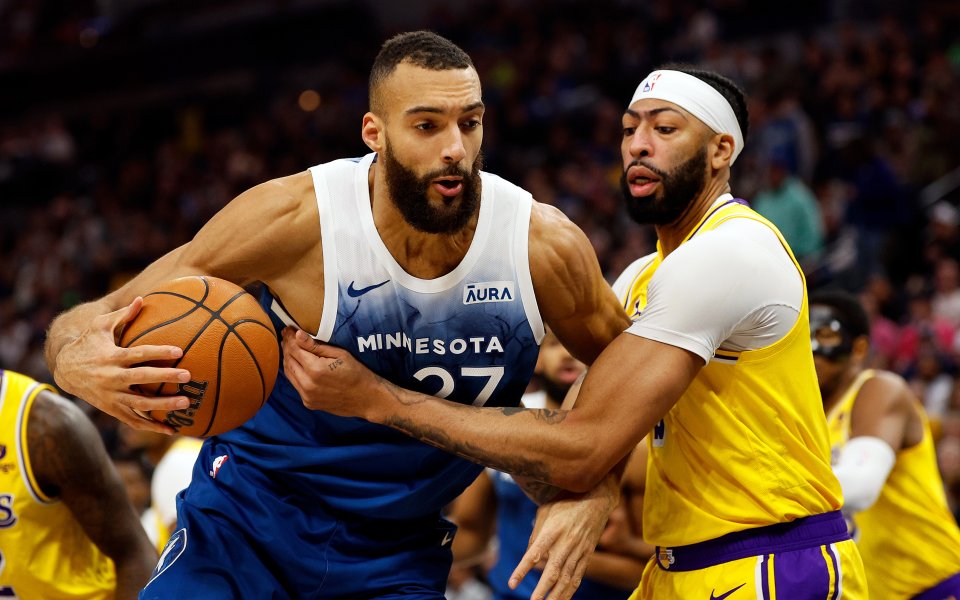 Минесота Тимбъруулвс победи Лос Анджелис Лейкърс със 118:111 у дома