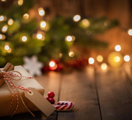 Коледа е само веднъж в годината Свързваме я с подаръци