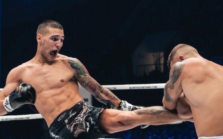 Страхотен успех: Теодор Христов доминира над легенда на GLORY 90