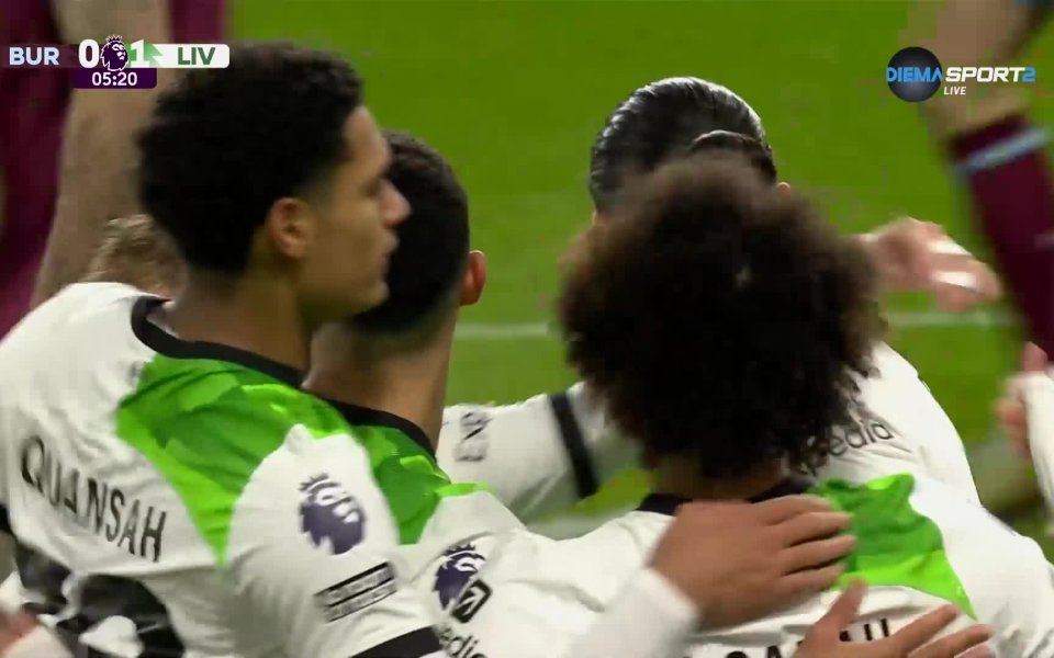 Ливърпул поведе в резултата като гост на Бърнли в шестата минута.