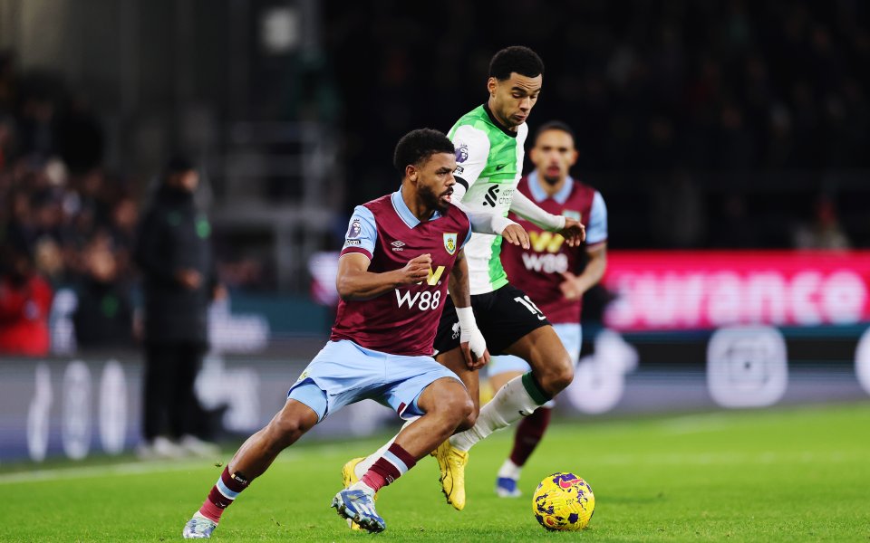 Новакът Бърнли и Ливърпул играят при в сблъсък от 19-ия